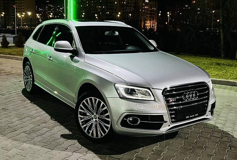 Audi Q5 PREMIUM 2014