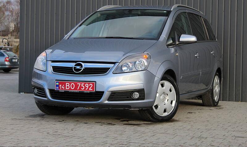 Opel Zafira 7 Places MPI 2006