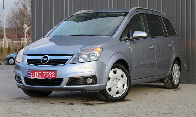 Opel Zafira 7 Places MPI 2006