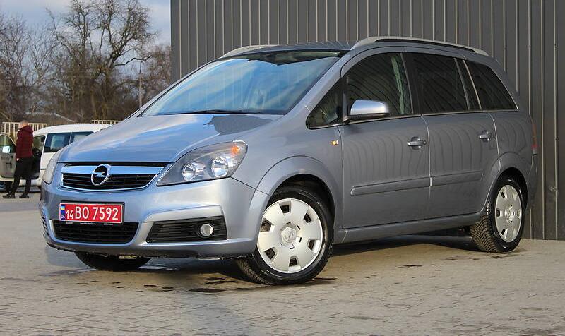 Opel Zafira 7 Places MPI 2006