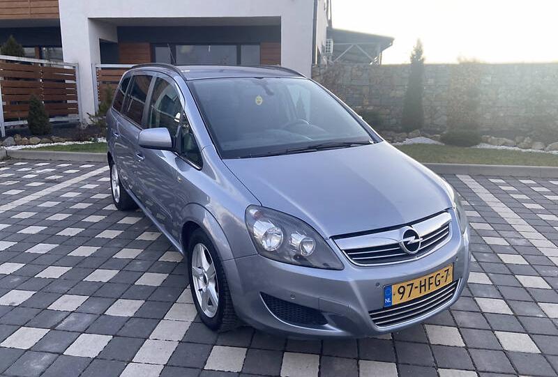 Opel Zafira EcoFlex 2011