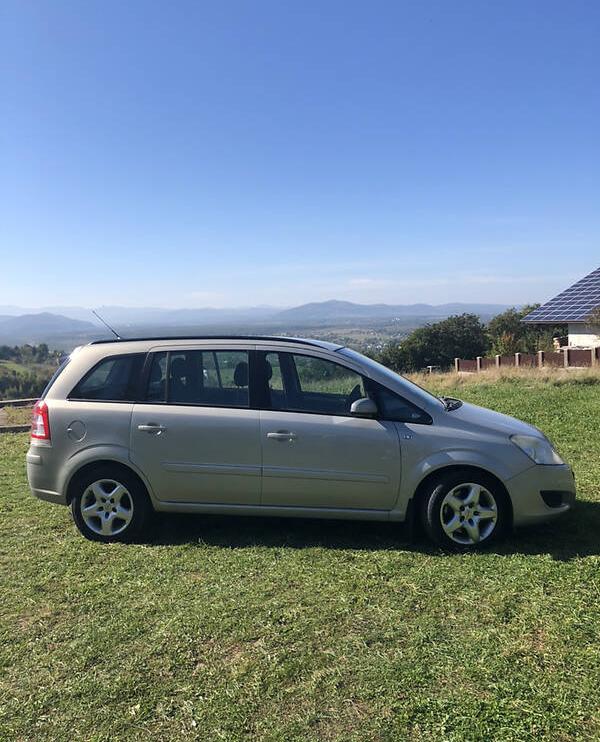 Opel Zafira 2008