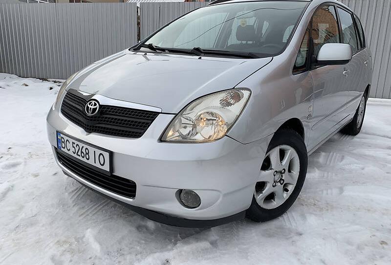 Toyota Corolla 2003