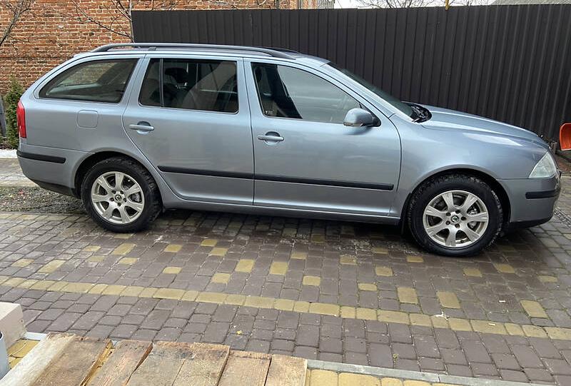 Skoda Octavia A5 1.6 mpi elegance 2005
