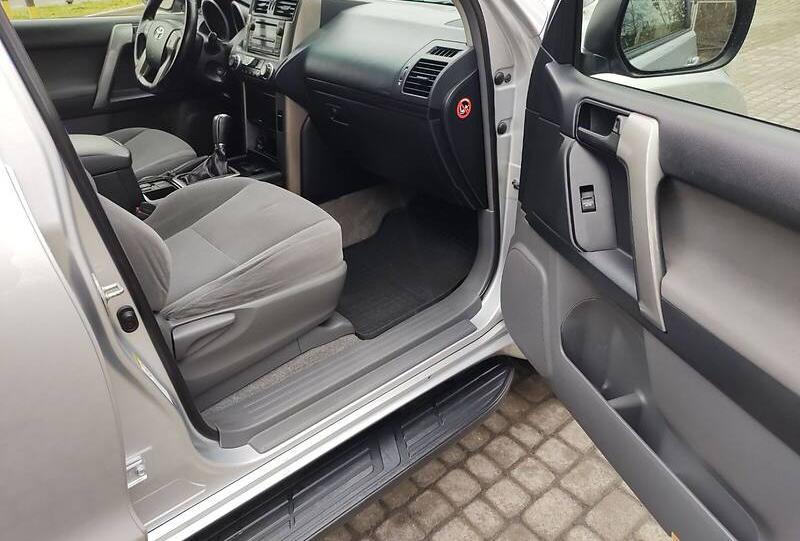Toyota Land Cruiser Prado 150 2012