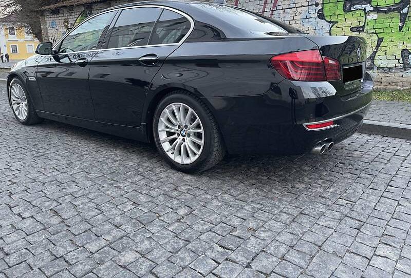 BMW 520 2015