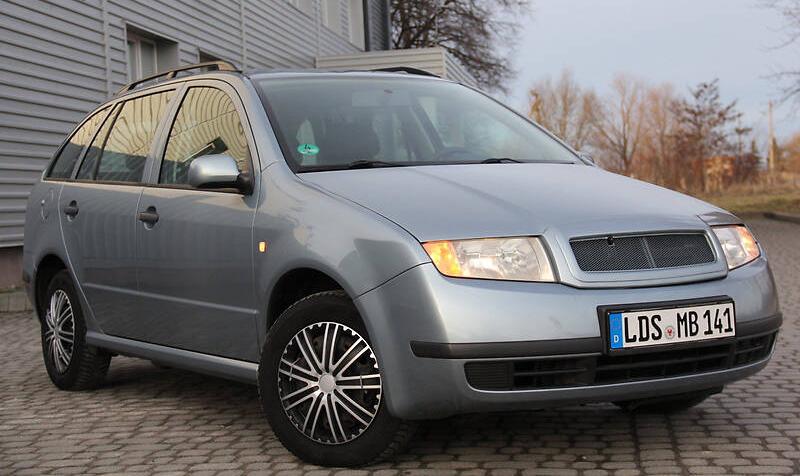 Skoda Fabia Ambiente  2003