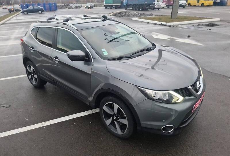 Nissan Qashqai 2015