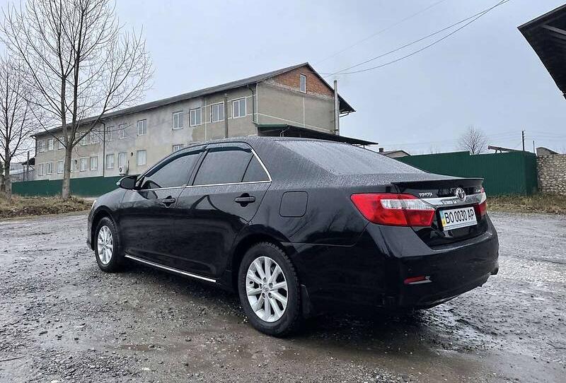 Toyota Camry 2014
