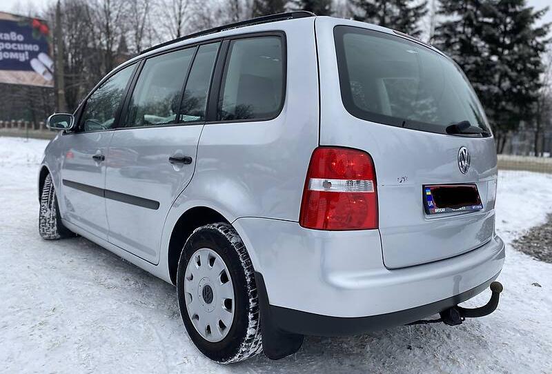 Volkswagen Touran 2005