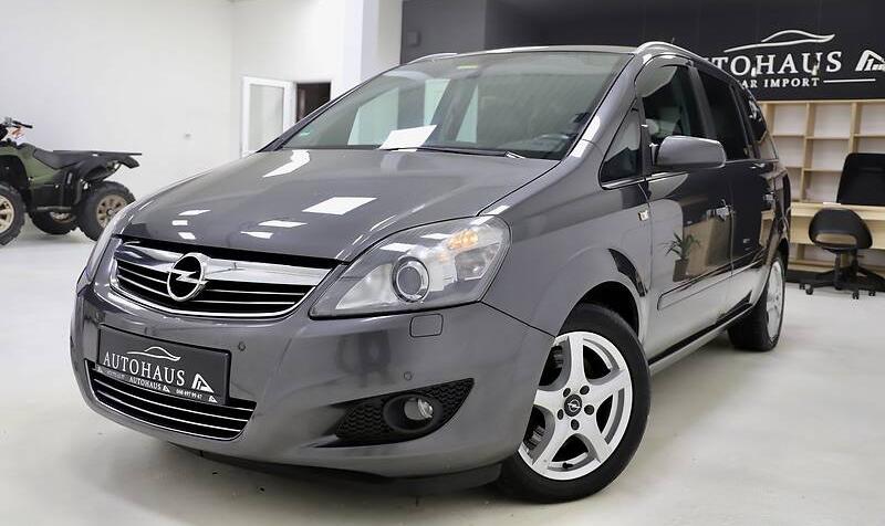 Opel Zafira 2010