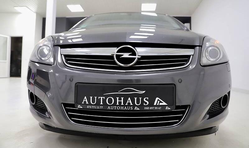 Opel Zafira 2010