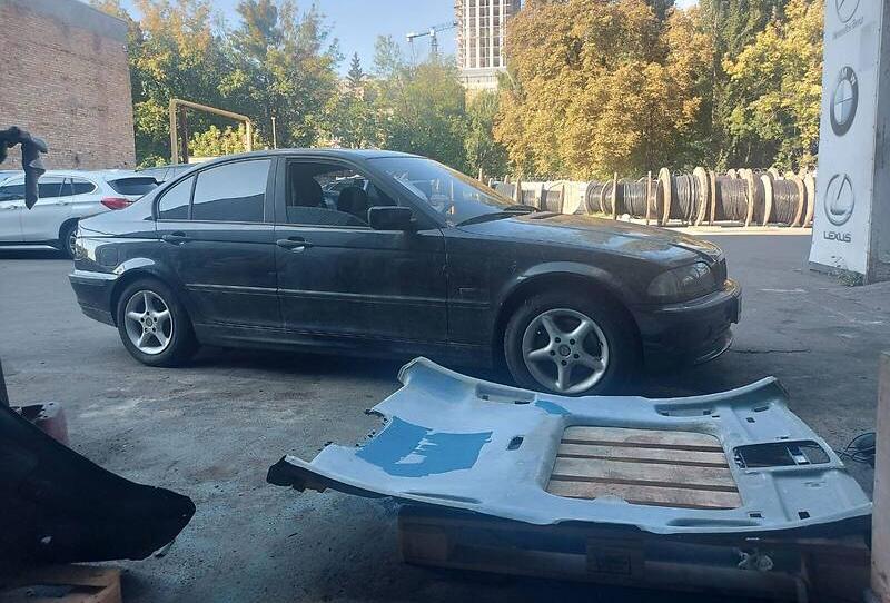BMW 320 2001