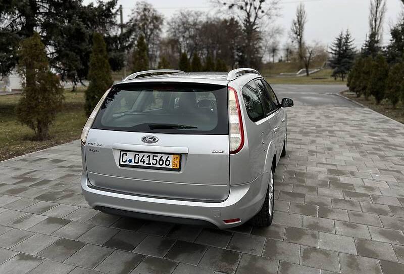 Ford Focus Titanium  2011