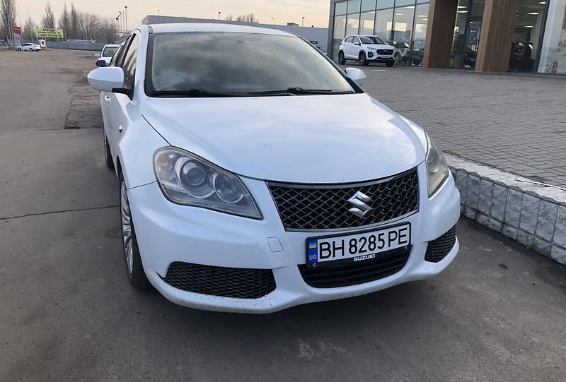 Suzuki Kizashi 2010