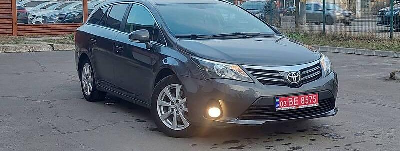 Toyota Avensis 2013