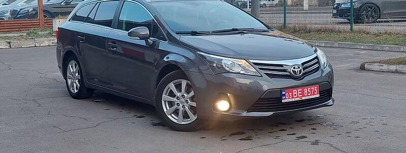 Toyota Avensis 2013