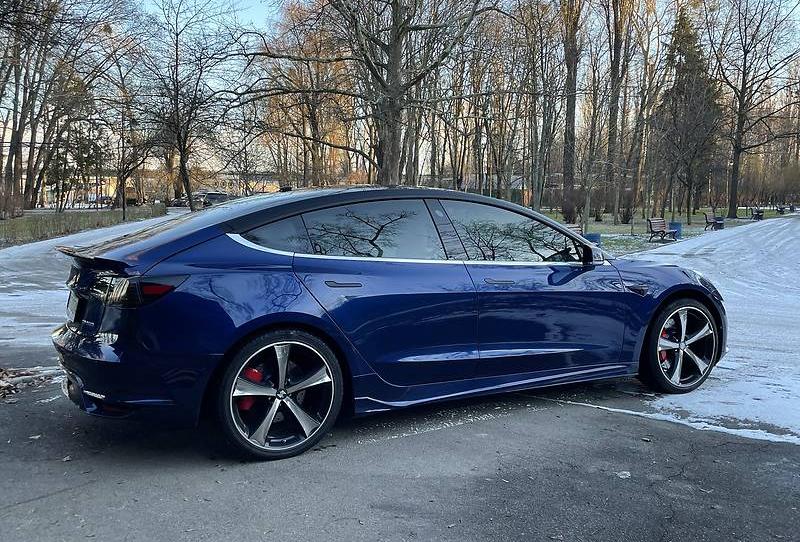 Tesla Model 3 Performance EU 2020