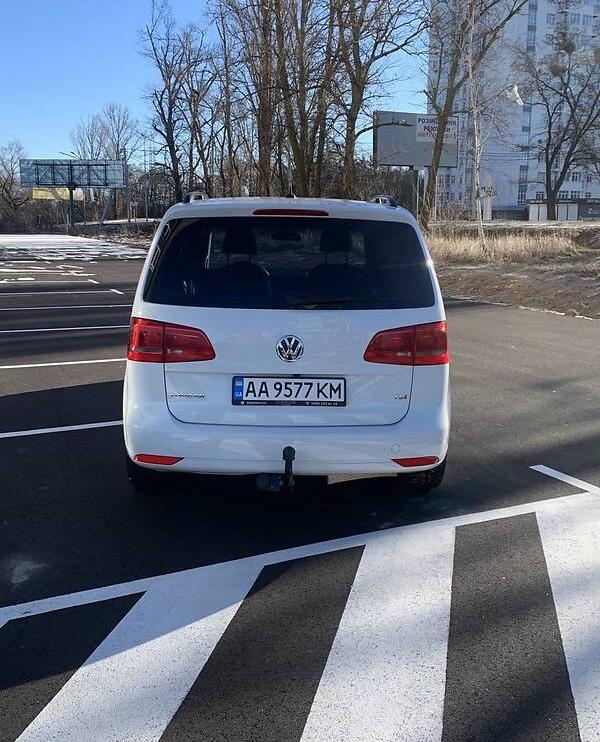Volkswagen Touran 2015