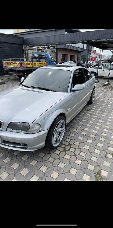 BMW 318 2001