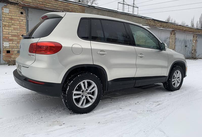 Volkswagen Tiguan 2012