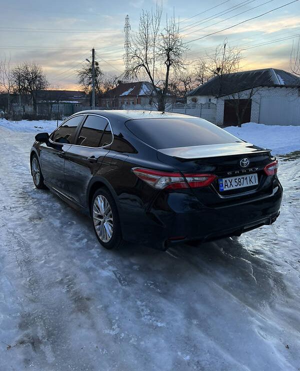 Toyota Camry 2018