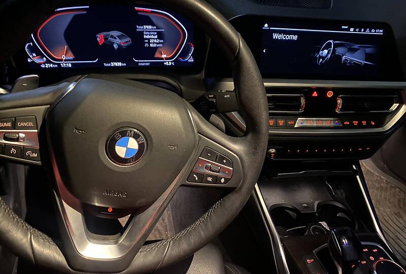 BMW 330 Xi 2019