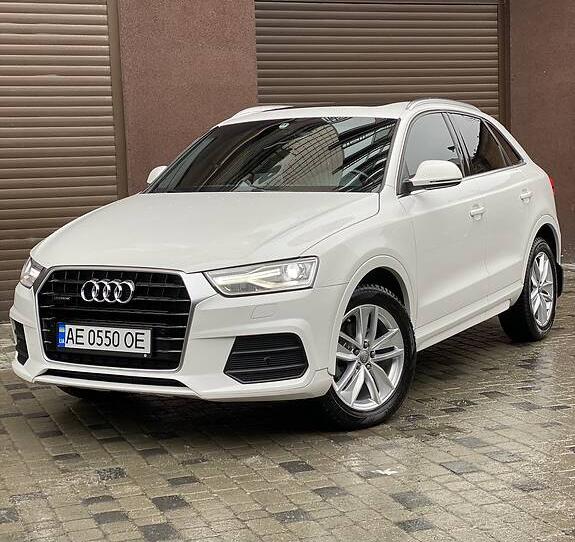 Audi Q3 2016