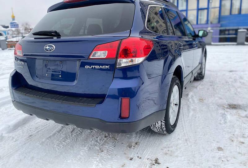 Subaru Outback 2011
