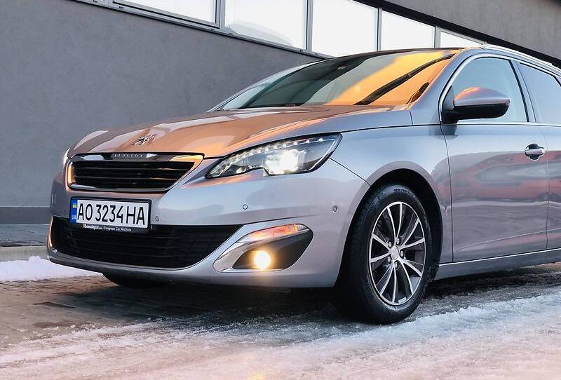 Peugeot 308 2016