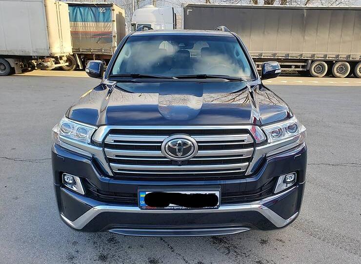 Toyota Land Cruiser 200 Premium  2018