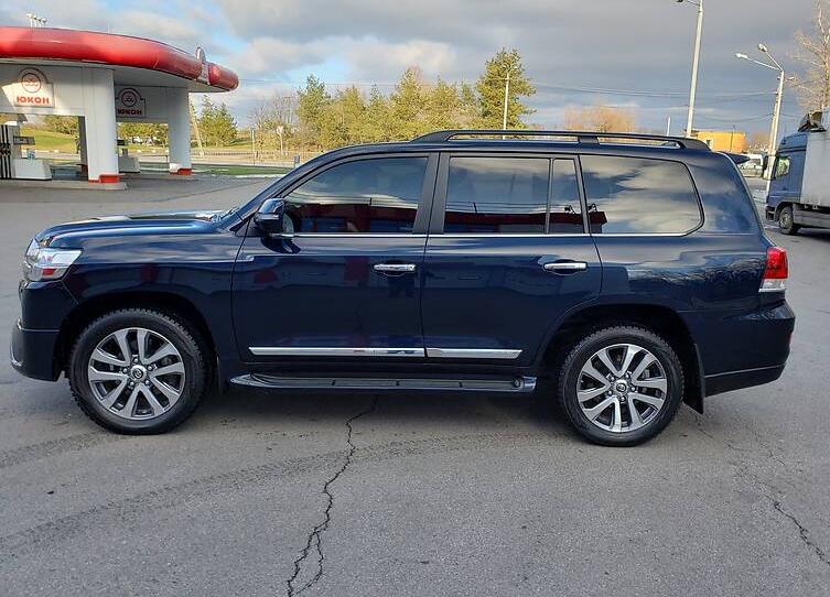 Toyota Land Cruiser 200 Premium  2018