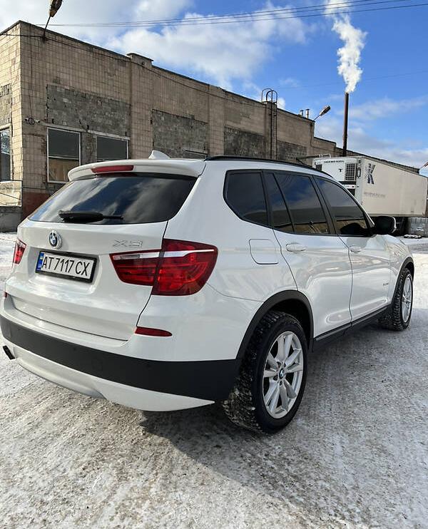 BMW X3 2011
