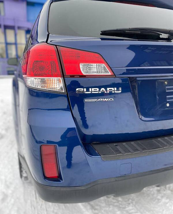 Subaru Outback 2011