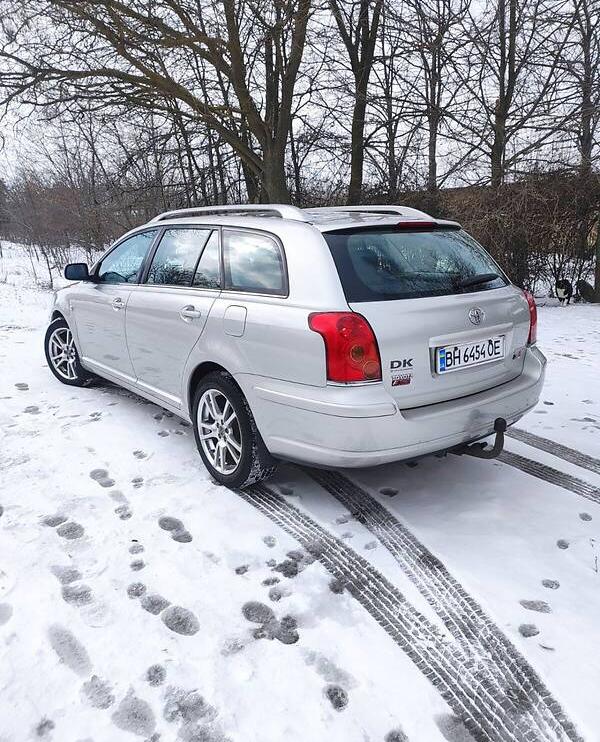 Toyota Avensis 2.4 2006