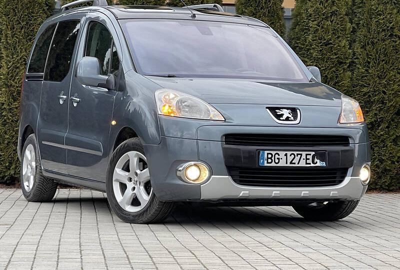 Peugeot Partner пасс. TEPEE 2011