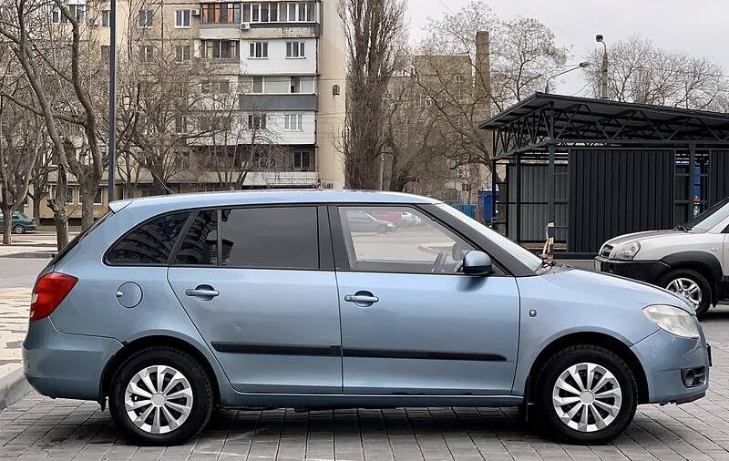 Skoda Fabia   2009