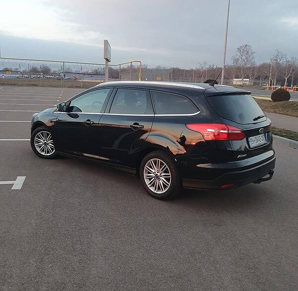 Ford Focus TITANIUM 2016