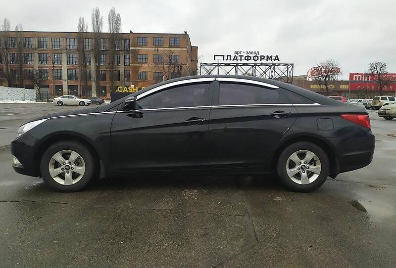 Hyundai Sonata YF LPI 2013