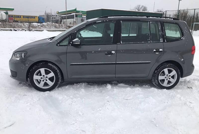 Volkswagen Touran 2012