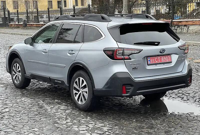 Subaru Outback 2020