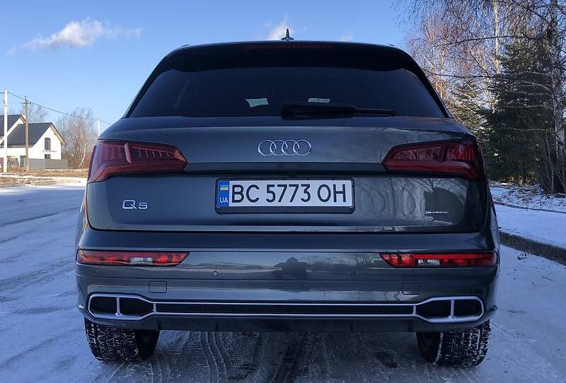 Audi Q5 Sline etron 2020