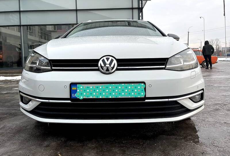 Volkswagen Golf VII Highline 2.0 dq381 2017