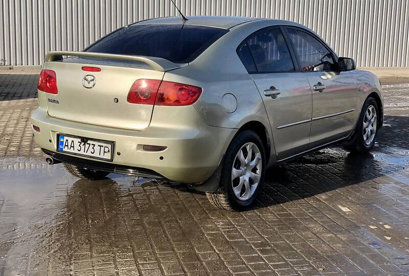 Mazda 3 2004