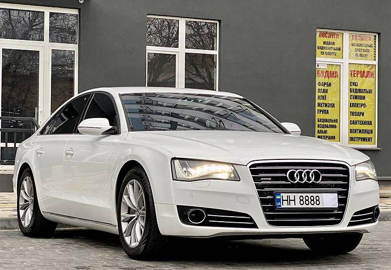 Audi A8 2011