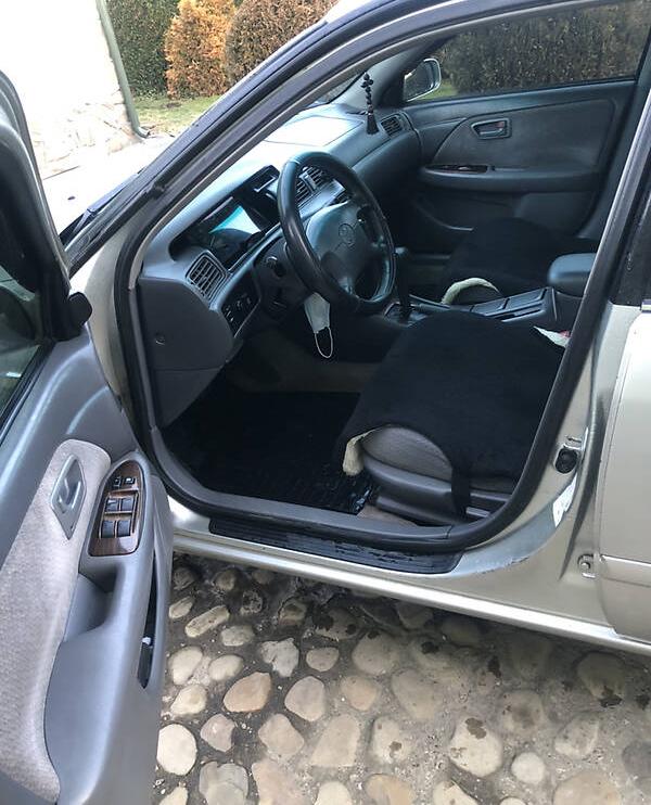 Toyota Camry V20 2000