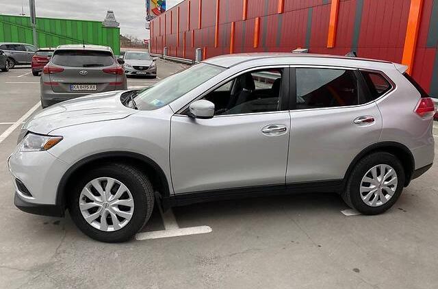 Nissan Rogue S awd 2015