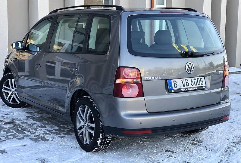 Volkswagen Touran 2009
