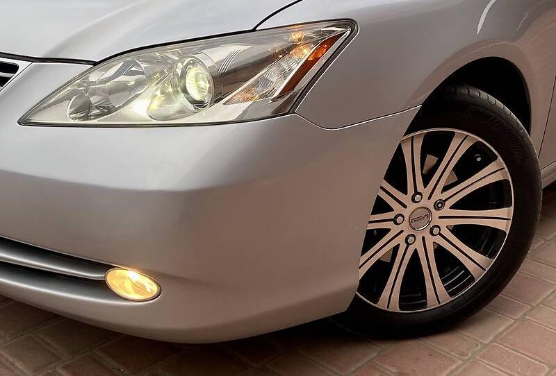 Lexus ES 350 OBSLUZENA  2009