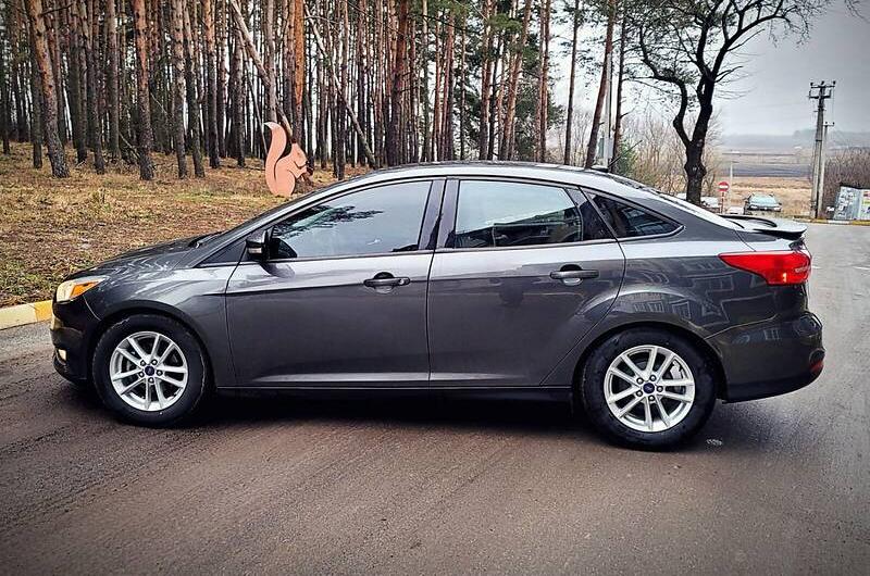 Ford Focus SE 2016